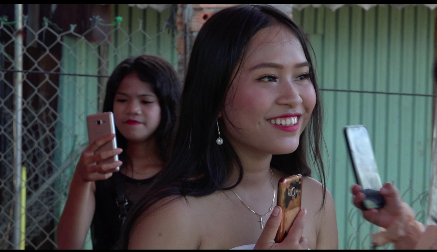 shot 2 from movie How to Improve the World by Nguyễn Trinh Thi